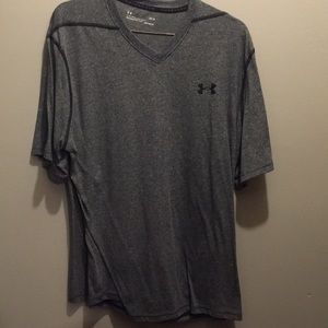 Men’s Under Armour V-neck